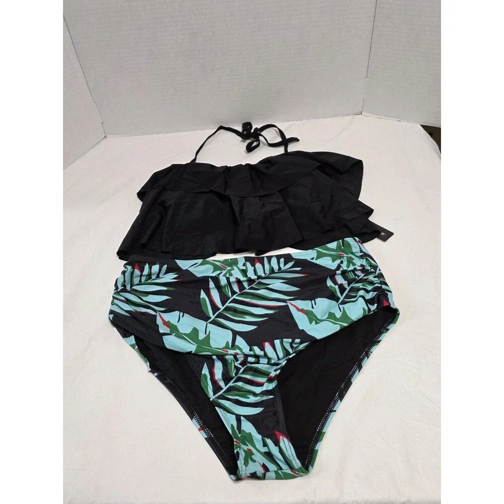 NWT Tempt Me Two Piece Swimsuit Black and Floral Woman's size XXL